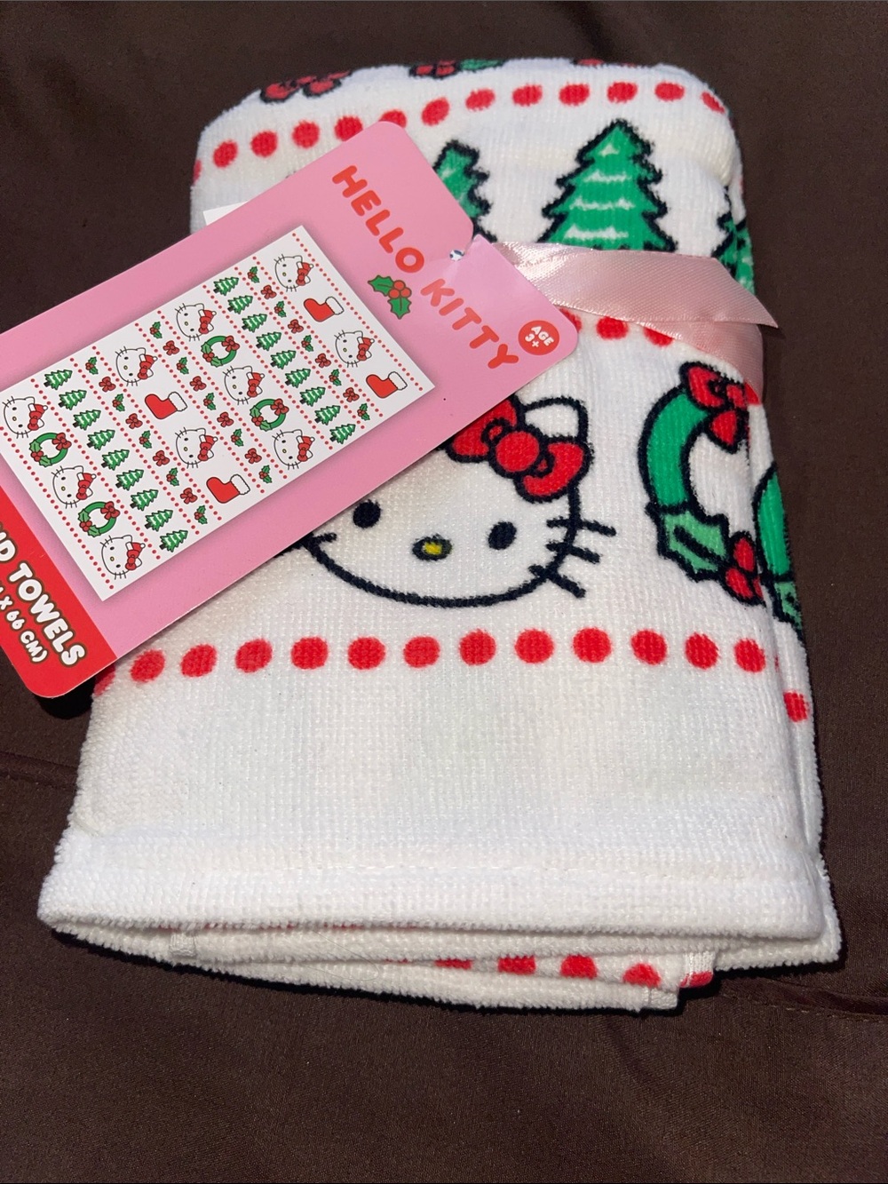 Hello Kitty Holiday Kids Hand Towel - White, Red, Green